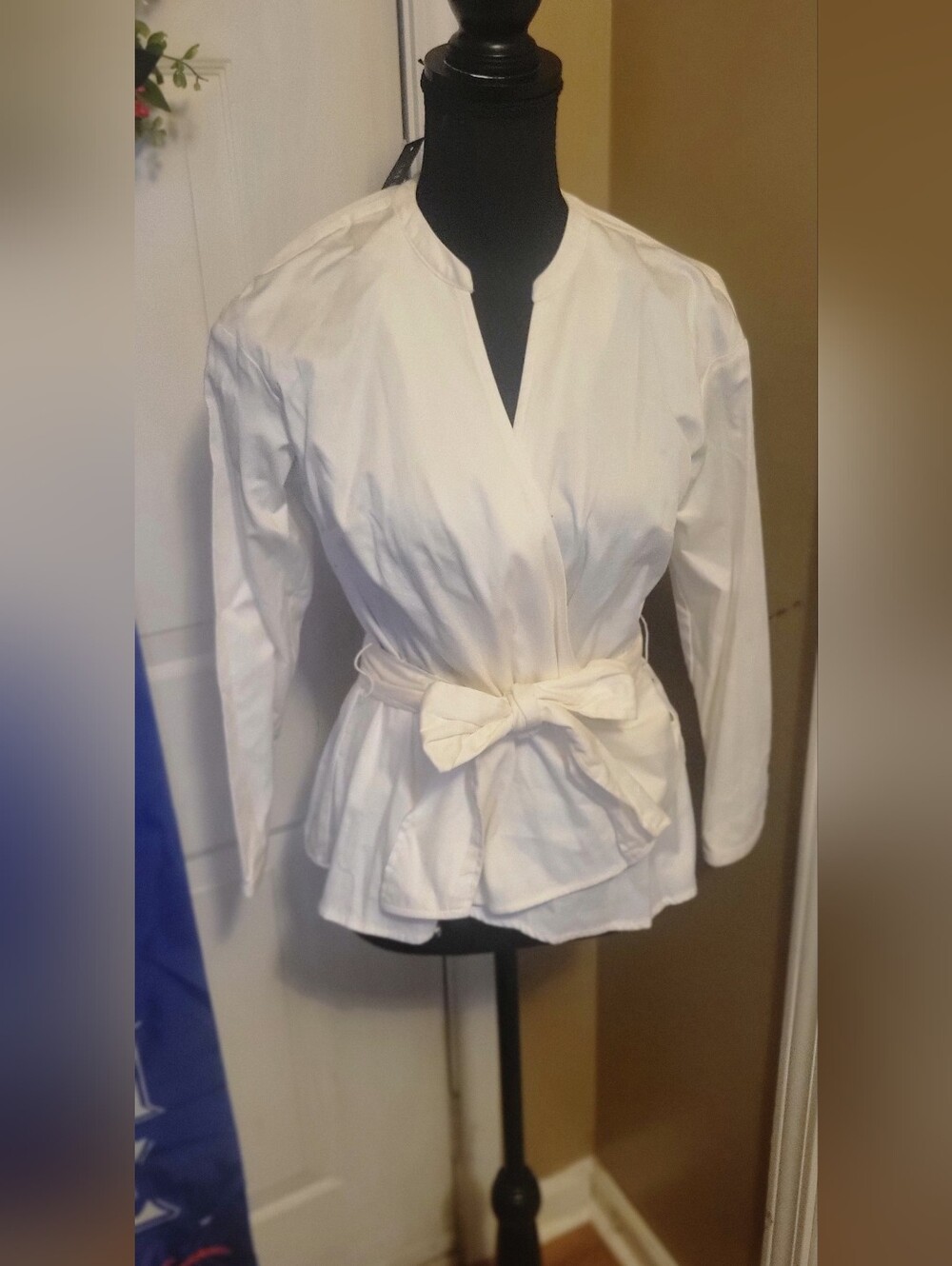 The Limited White Wrap Peplum Tie-Waist Blouse, Size Small Petite, NWT